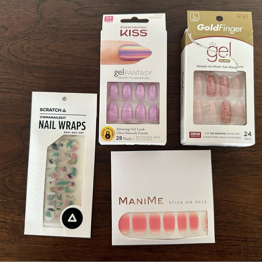 Bundle of Gel Glue-On Nails & Stick-On Nail Wraps, NWT